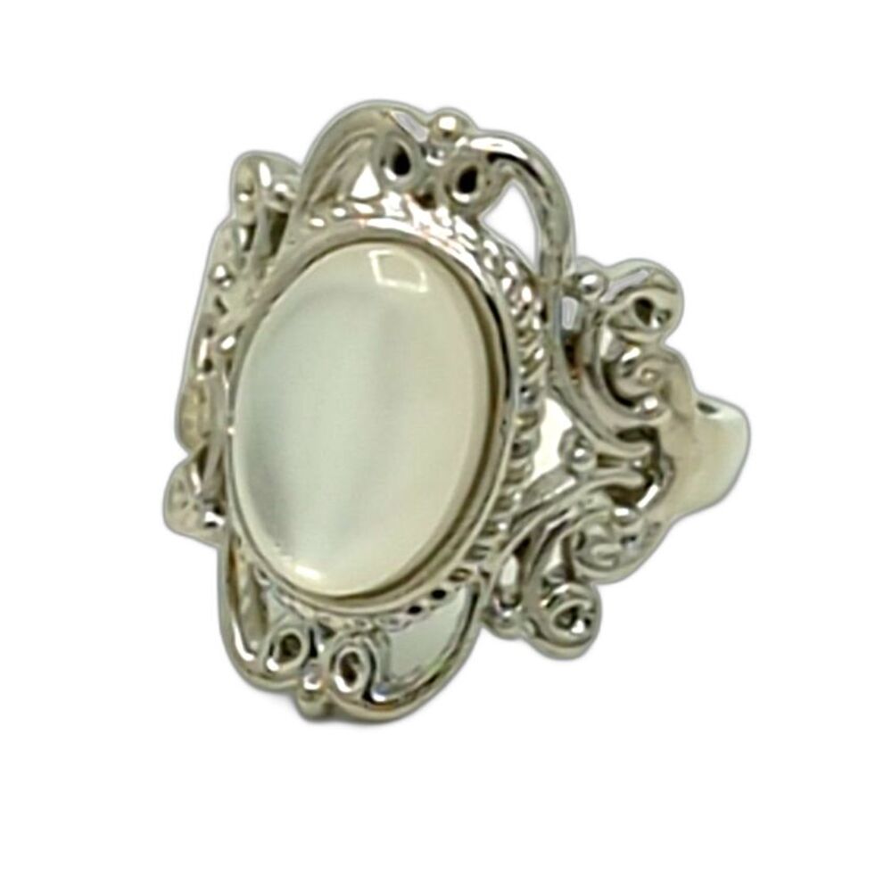 Size 9 Silver Tone Filigree White Cabochon Statement Ring